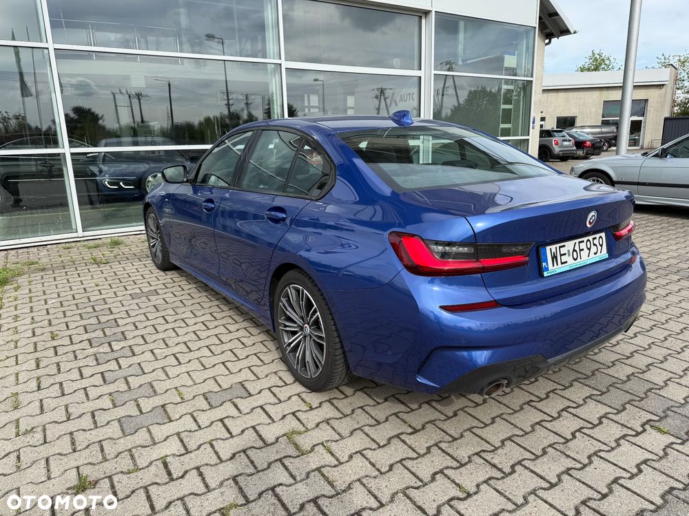 BMW Seria 3 330i M Sport sport - 6