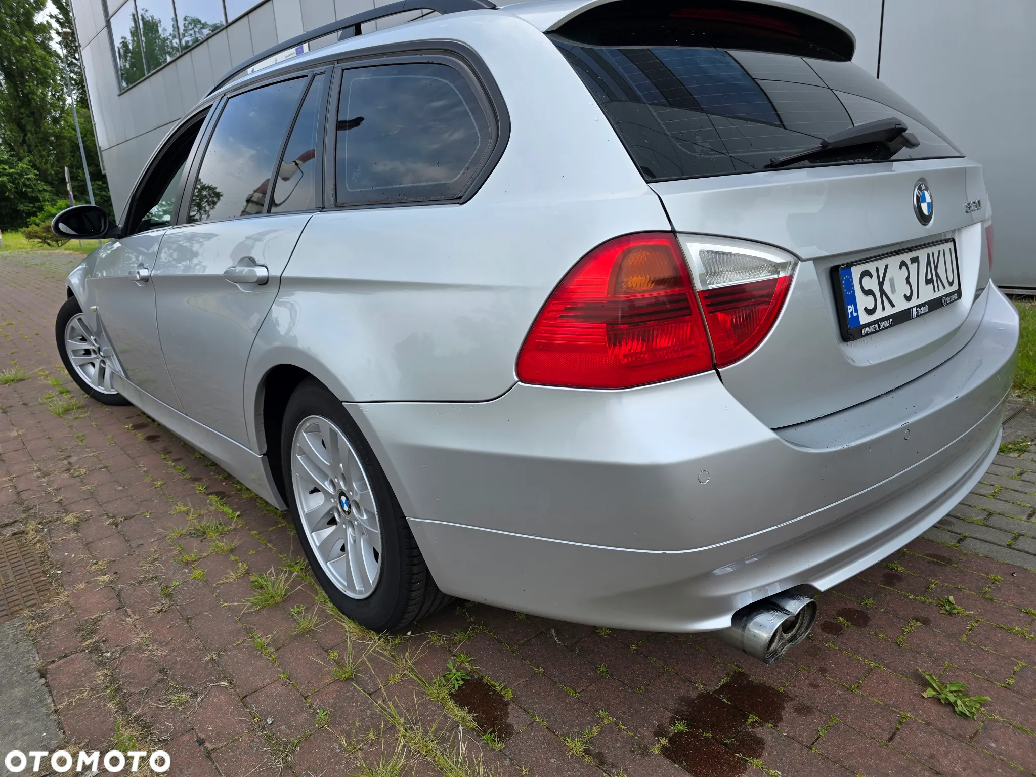 BMW Seria 3 320i Touring - 6