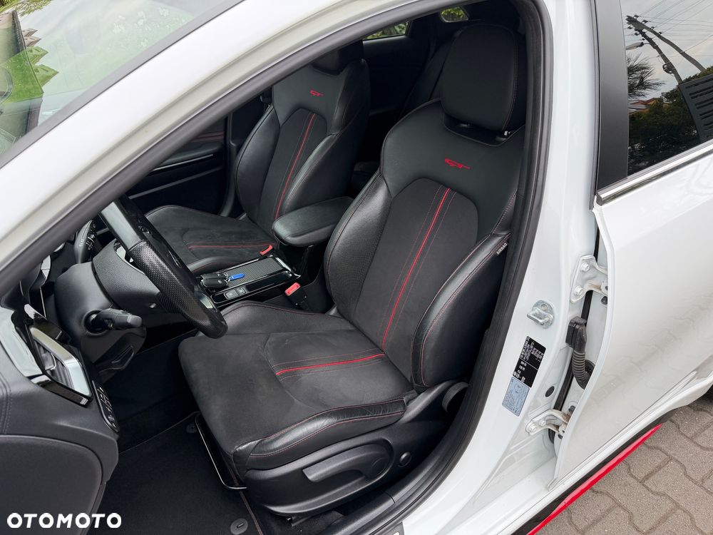 Kia Ceed 1.6 T-GDI GT-Challenge - 25
