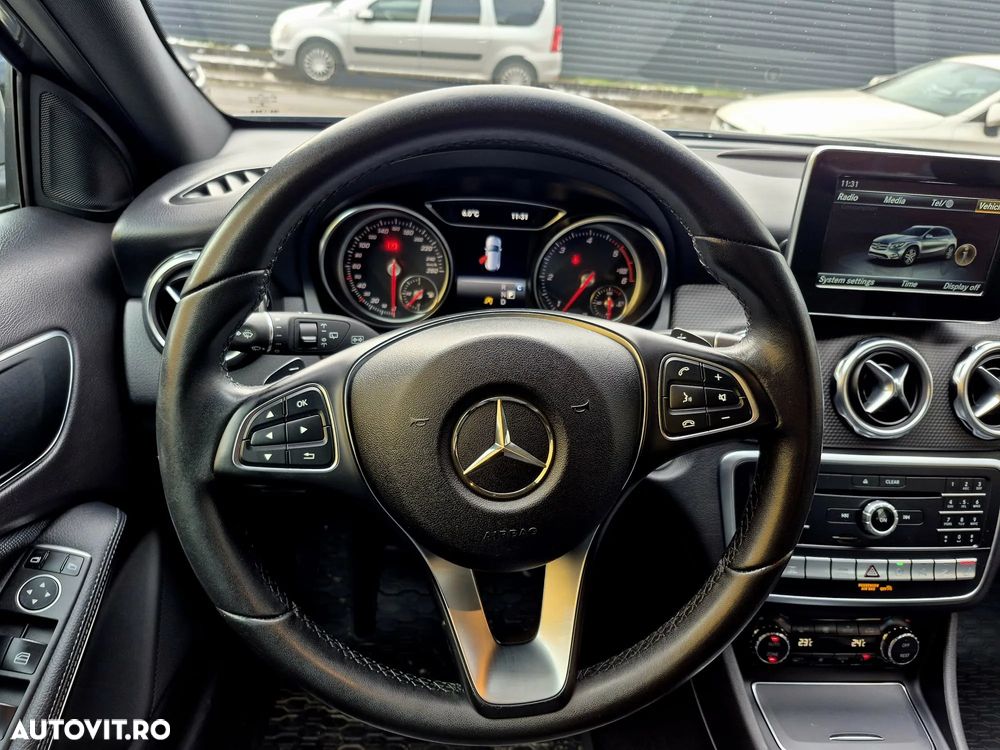 Mercedes-Benz GLA 200 d 4MATIC Aut. - 15
