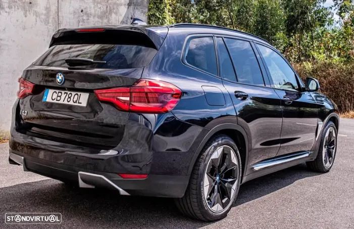 BMW iX3 Impressive - 1