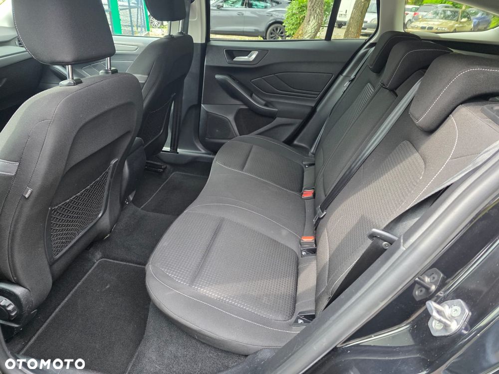 Ford Focus 1.5 EcoBlue Start-Stopp-System COOL&CONNECT - 25