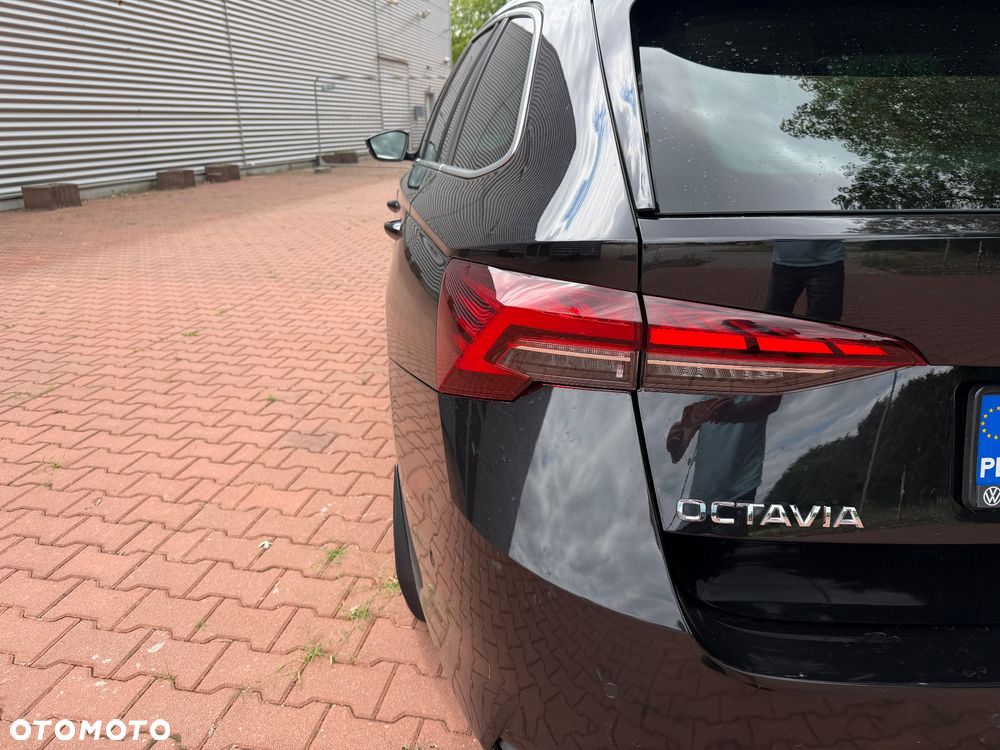 Skoda Octavia ver-1-5-tsi-mhev-business-dsg - 10