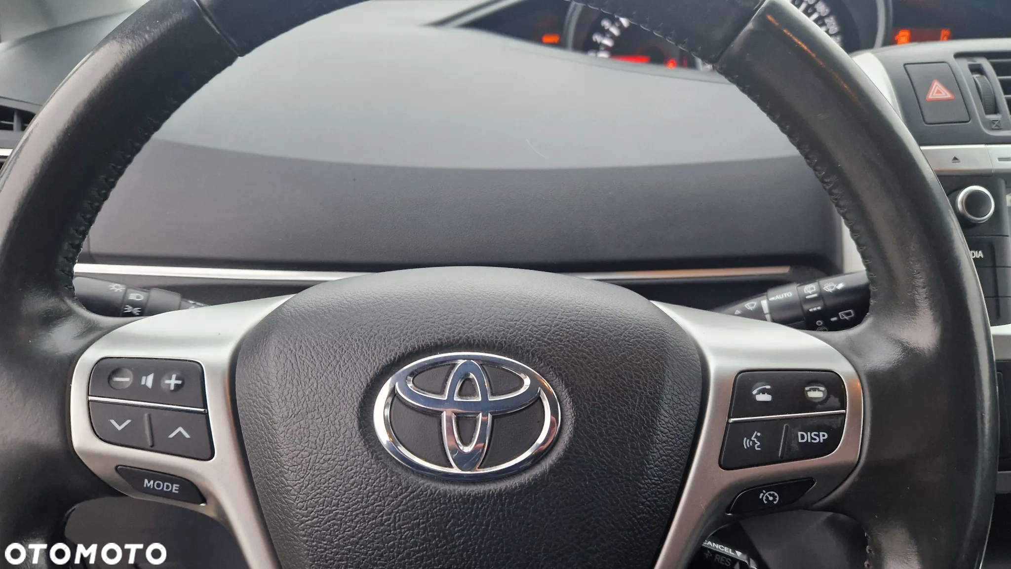 Toyota Verso 1.8 Premium 7os EU6 - 24