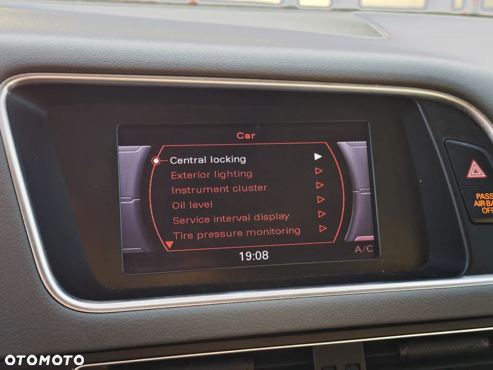 Audi Q5 2.0 TFSI Quattro Tiptronic - 33
