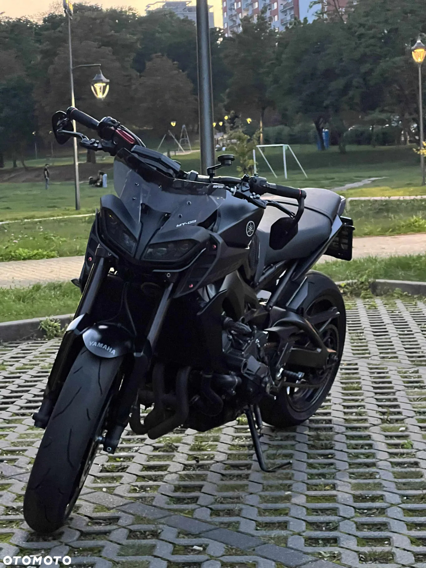 Yamaha MT - 11