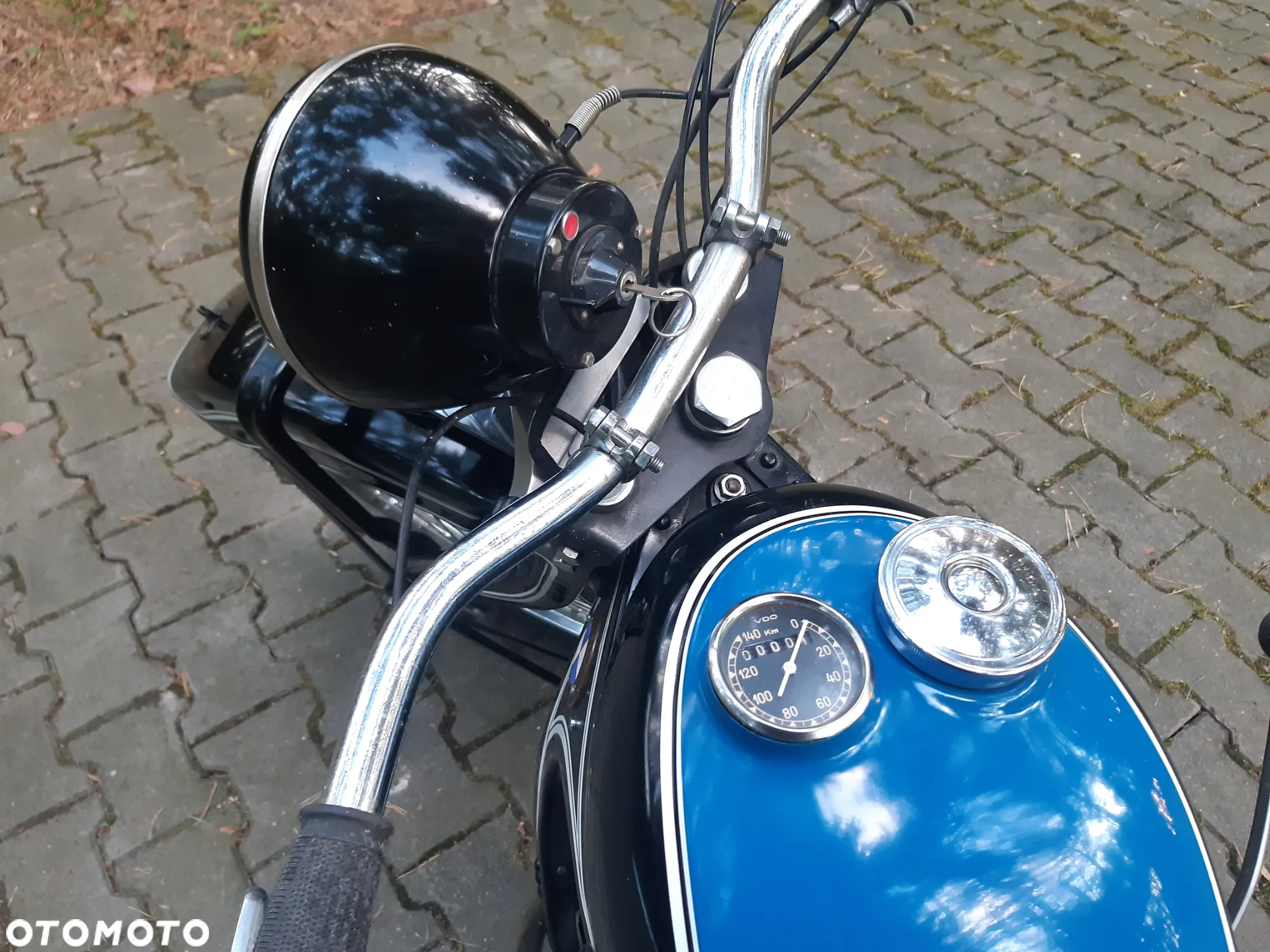 BMW R - 6