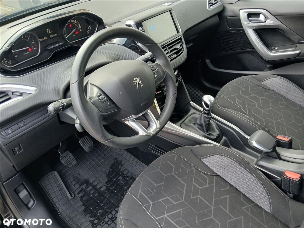 Peugeot 2008 1.2 Pure Tech Active - 7