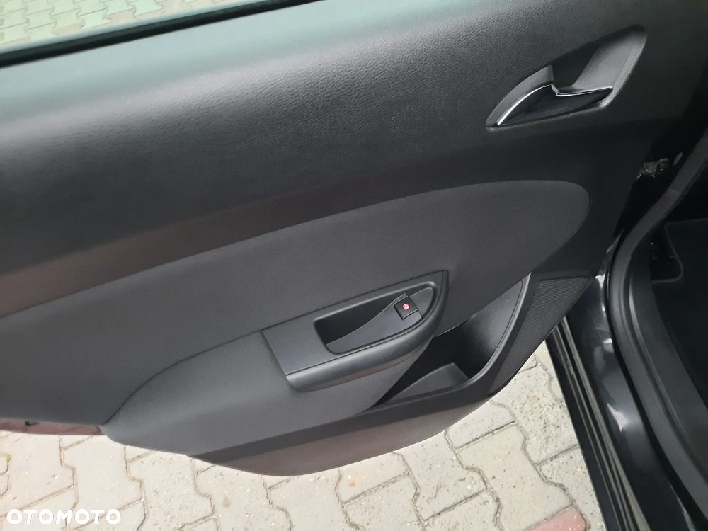 Opel Astra 2.0 CDTI Automatik Exklusiv - 17