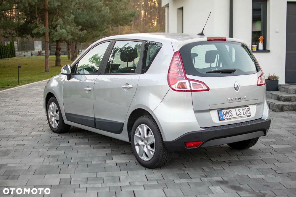 Renault Scenic - 28