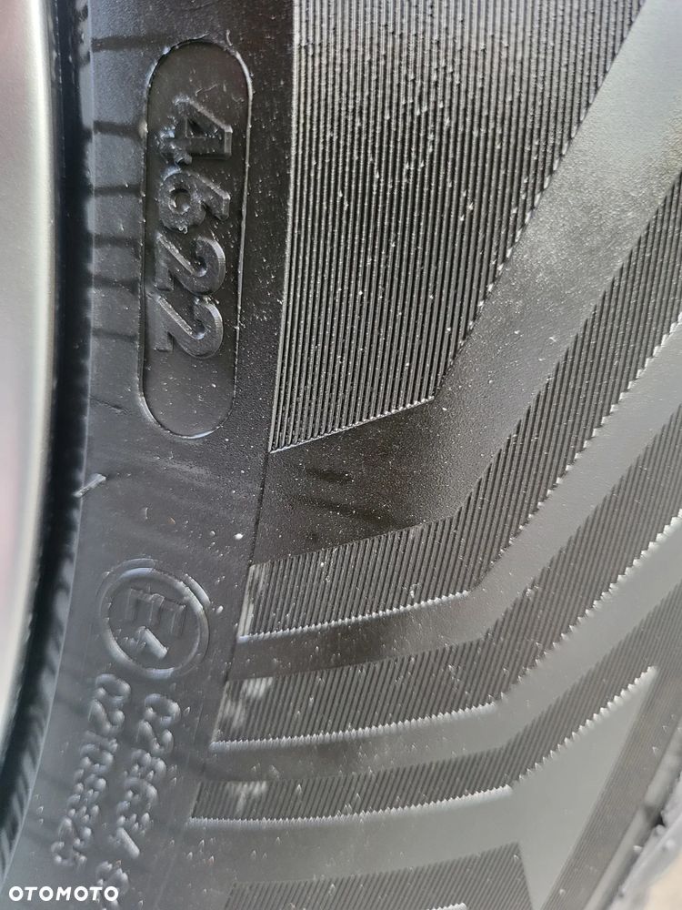 Ford Kuga 2.0 TDCi 4x4 Individual - 12