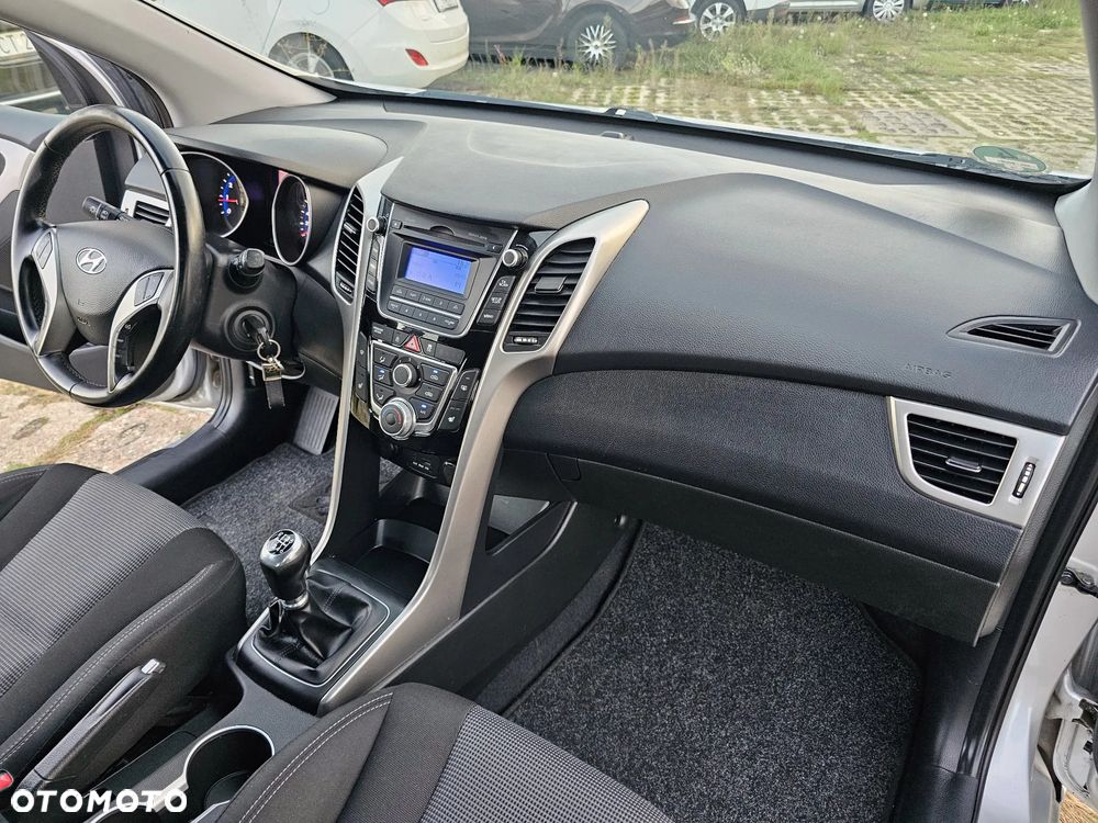 Hyundai i30 - 17
