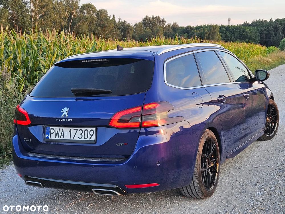 Peugeot 308 - 40