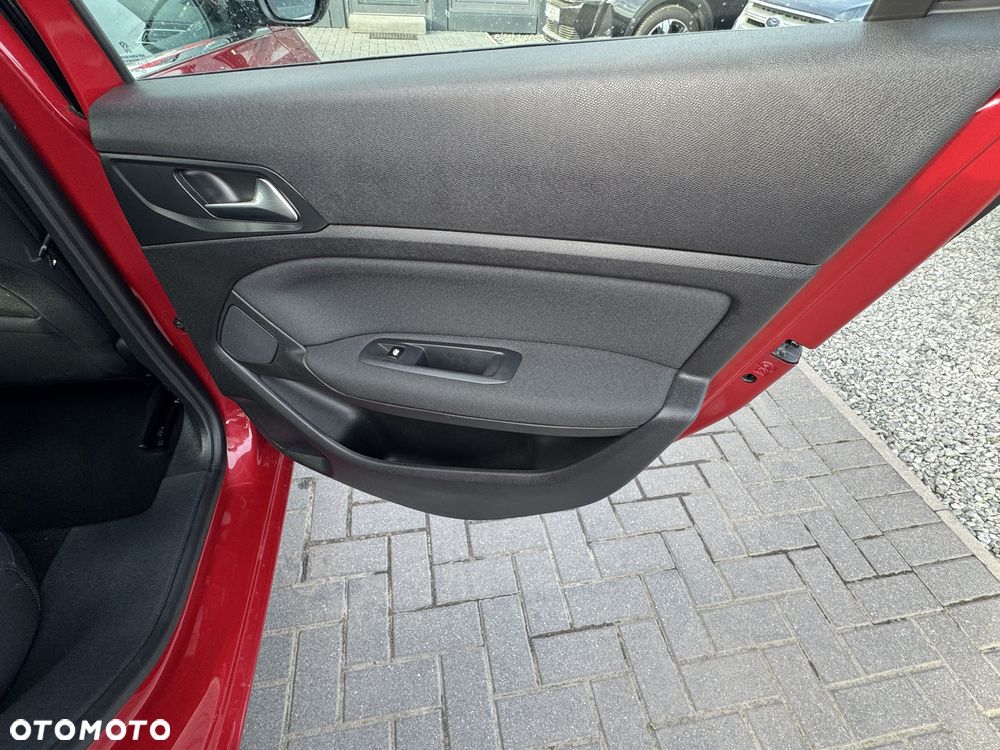 Peugeot 308 - 30