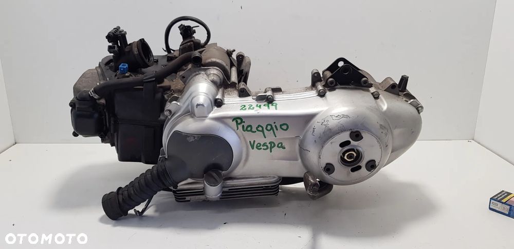 Piaggio Vespa LX 125 Silnik - 1