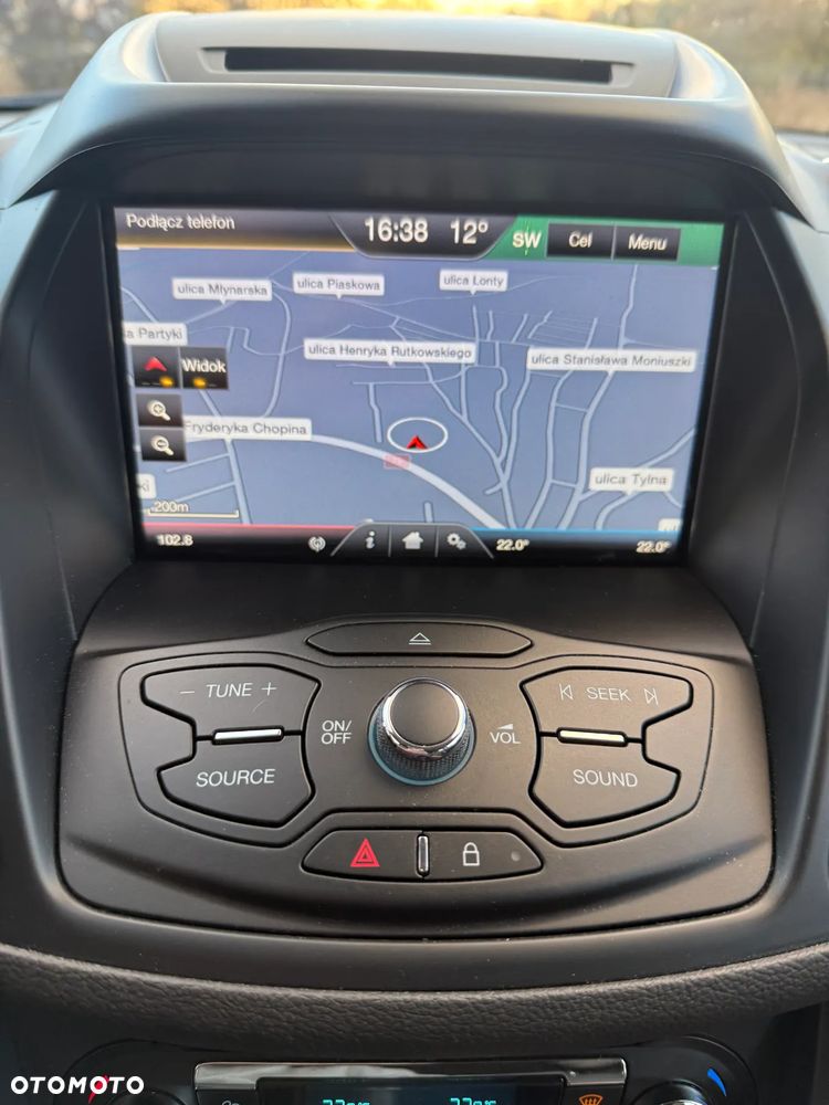 Ford Kuga 1.5 EcoBoost 2x4 Titanium - 14