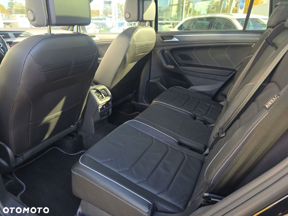Volkswagen Tiguan - 12