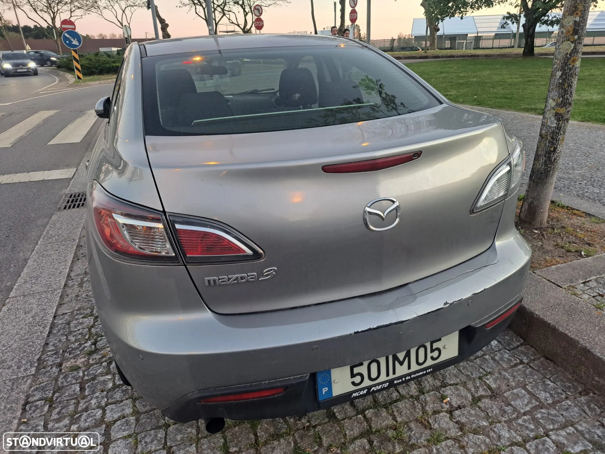 Mazda 3 MZ-CD 1.6 Sport Cin./Beje - 5