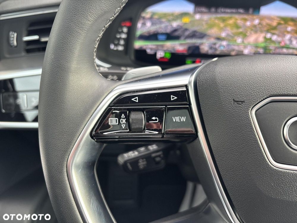 Audi A6 Allroad - 12