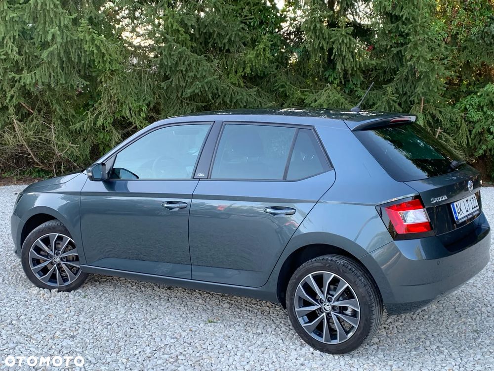Skoda Fabia 1.2 TSI Monte Carlo - 9