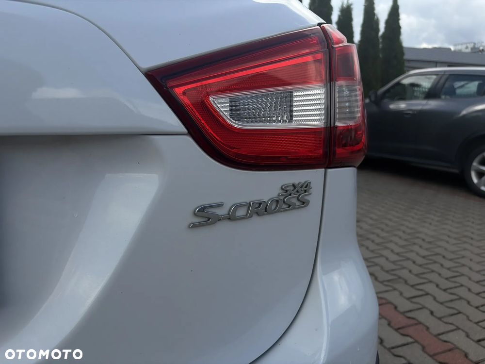 Suzuki SX4 - 38
