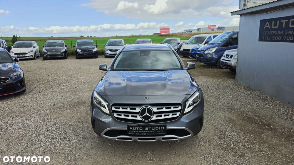 Mercedes-Benz GLA 200 7G-DCT Urban - 30