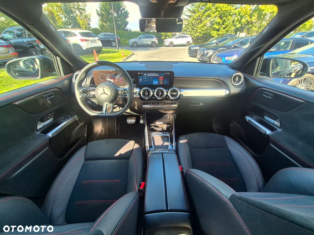 Mercedes-Benz GLB 200 AMG Line 7G-DCT - 22