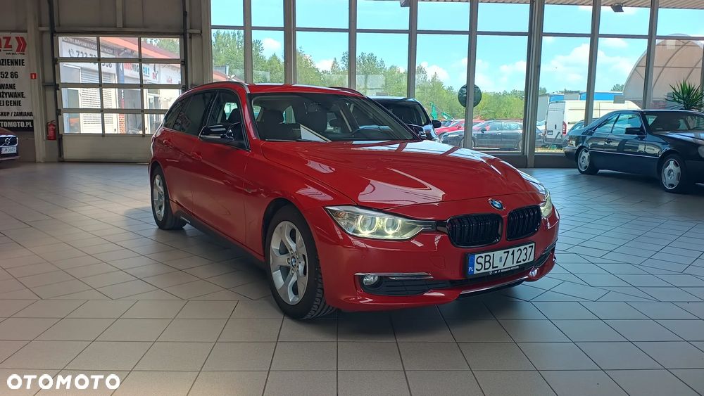 BMW Seria 3 318d Luxury Line - 9