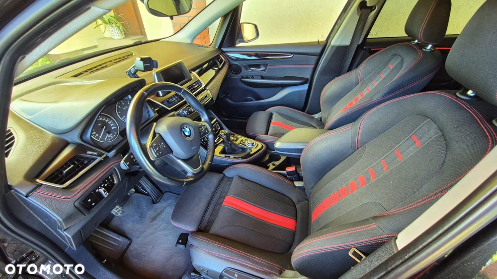 BMW Seria 2 218d Advantage - 7