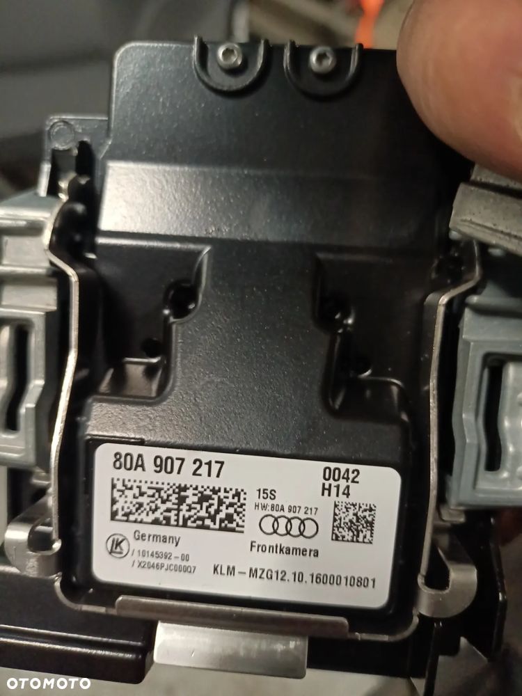 Kamera q5 80a 80a907217 radar asystent zmiany pasa ruchu szyby - 1