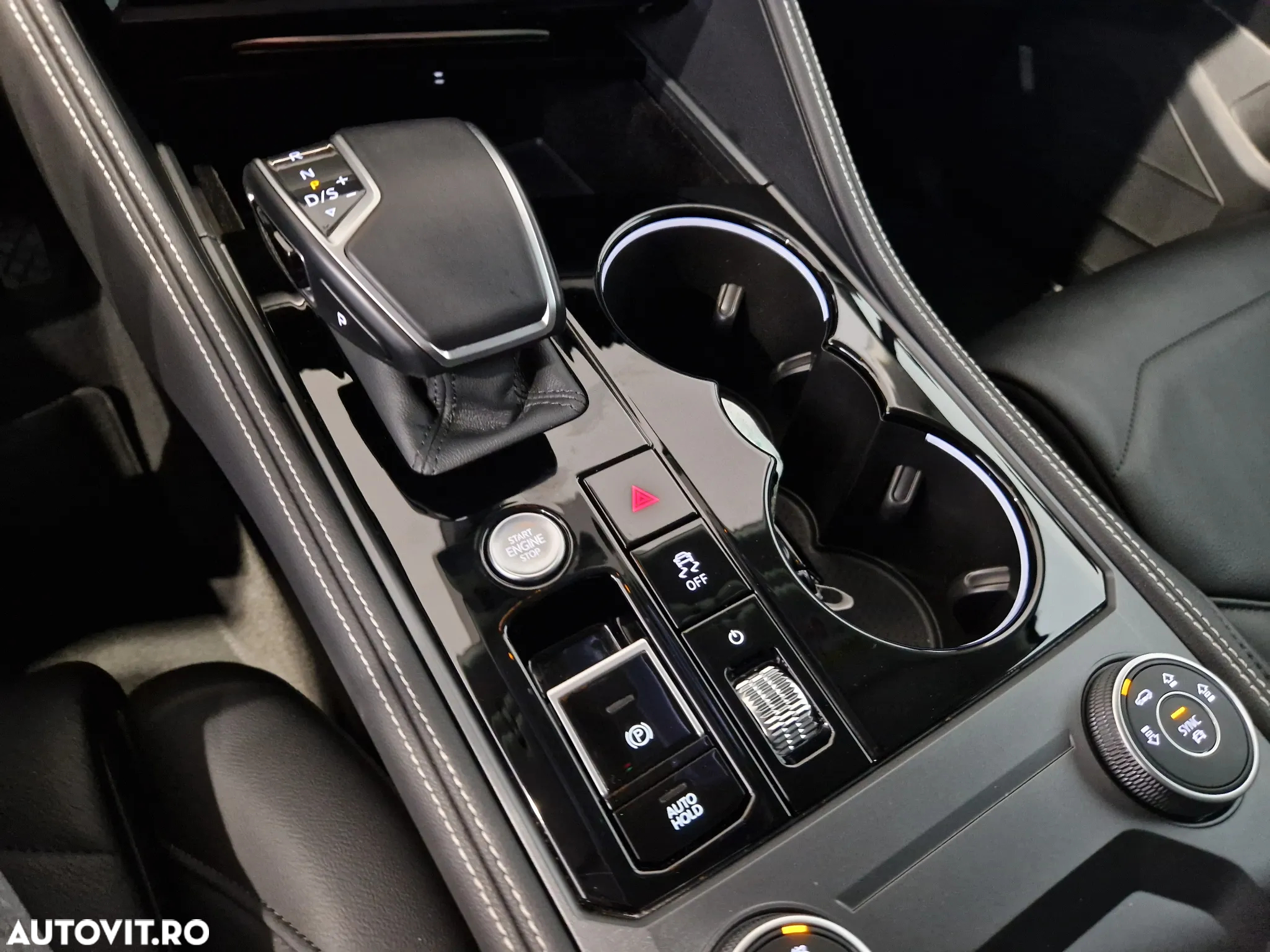 Volkswagen Touareg V6 TDI Elegance - 25