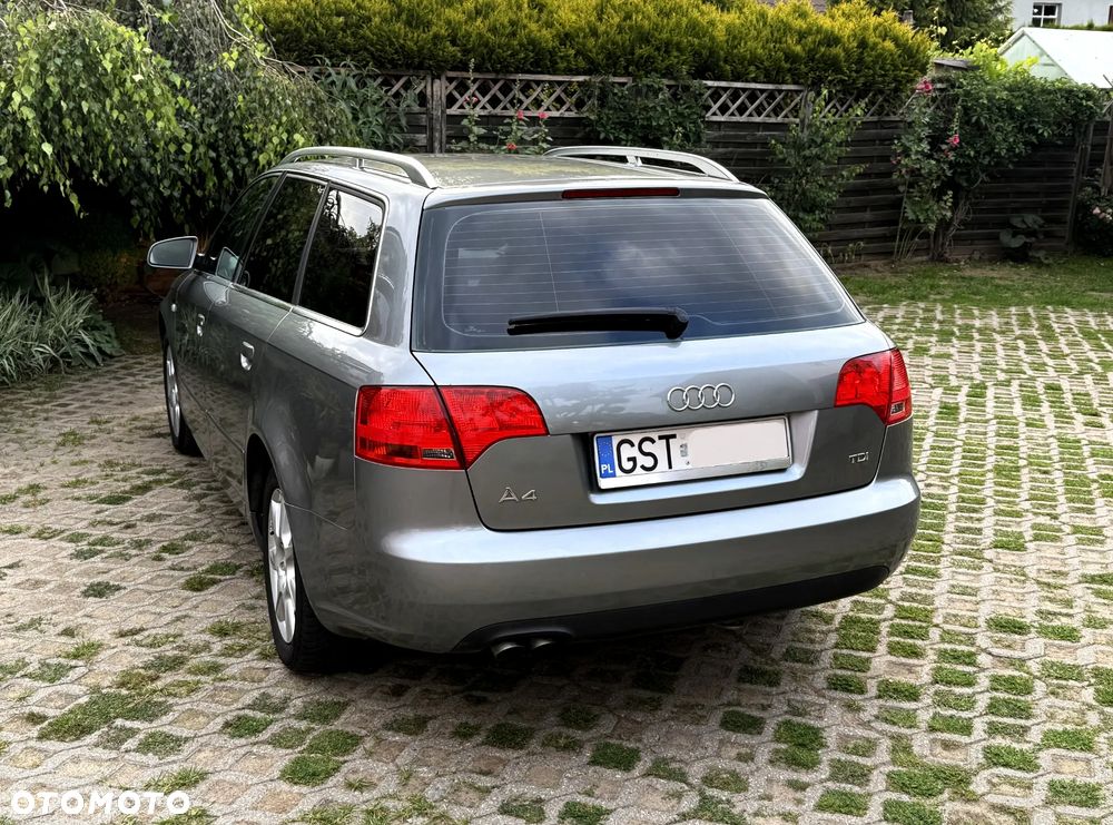 Audi A4 Avant 2.0 TDI - 35
