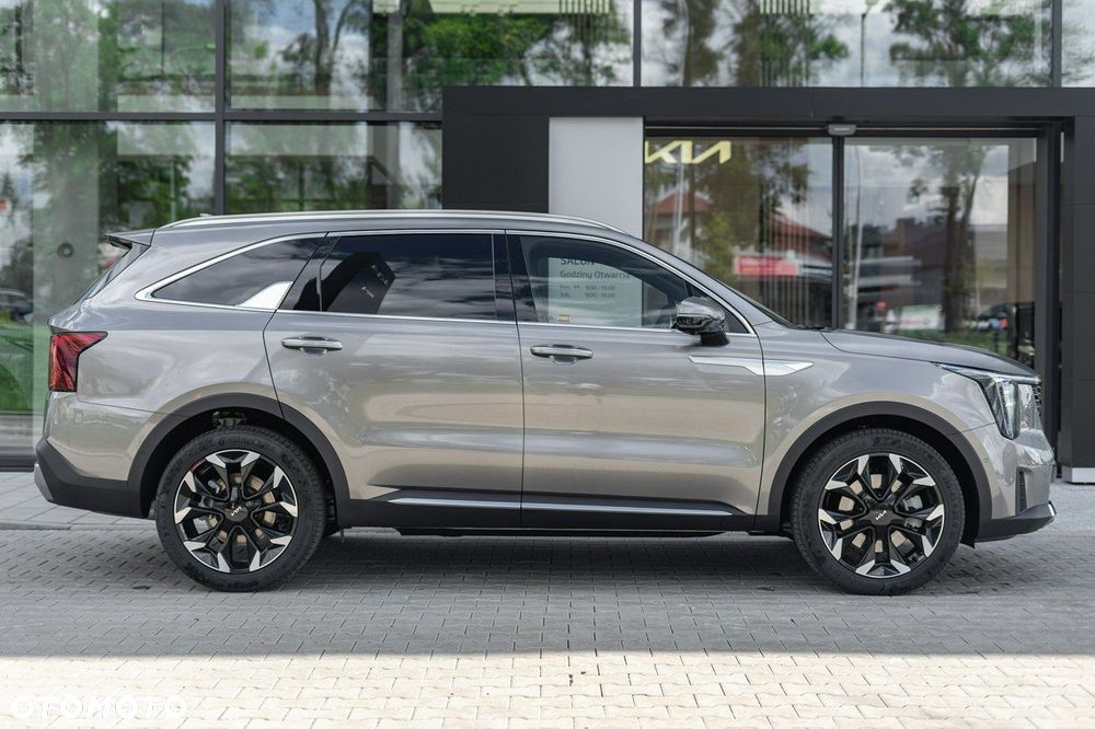 Kia Sorento - 7