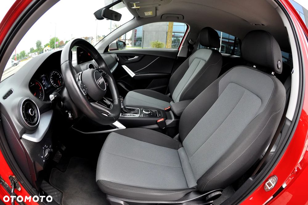 Audi Q2 35 TDI S tronic S line - 25