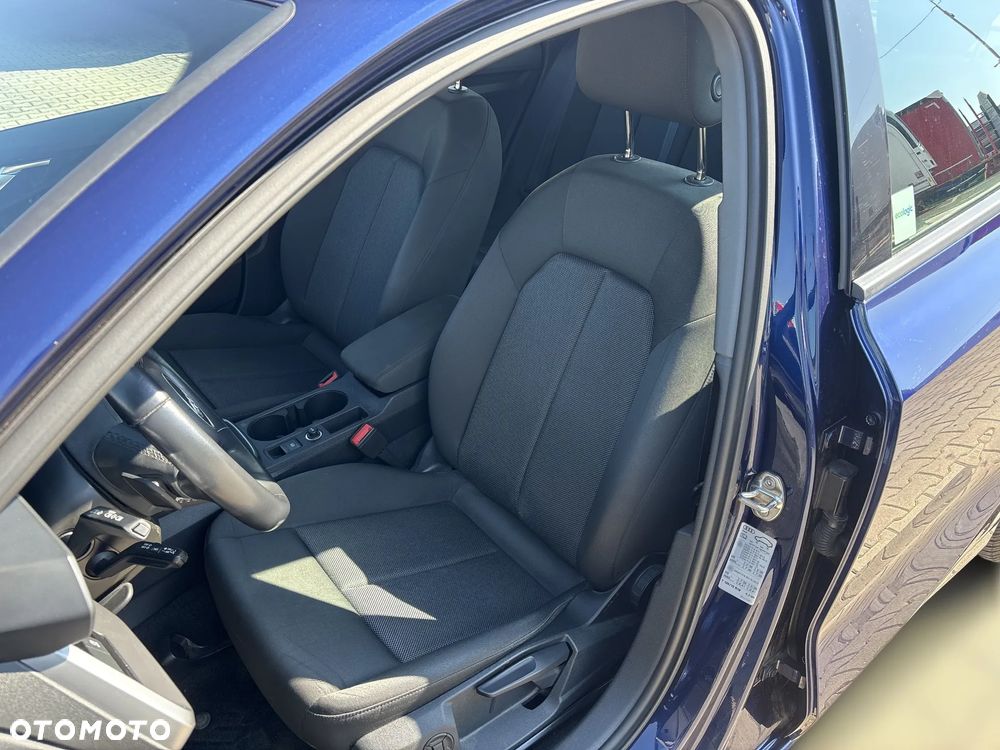 Audi A3 Sportback 30 TDI S tronic - 11