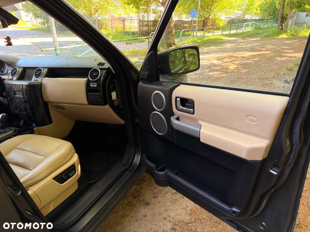 Land Rover Discovery TD V6 HSE - 24