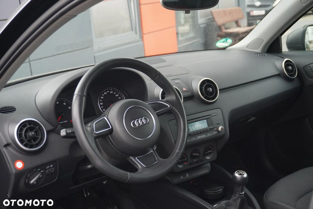 Audi A1 3-drzwiowe 1.2 TFSI admired - 6