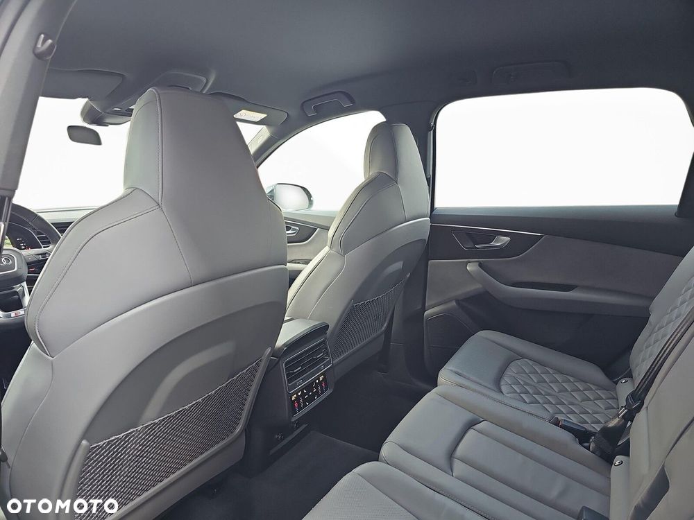Audi Q7 - 31