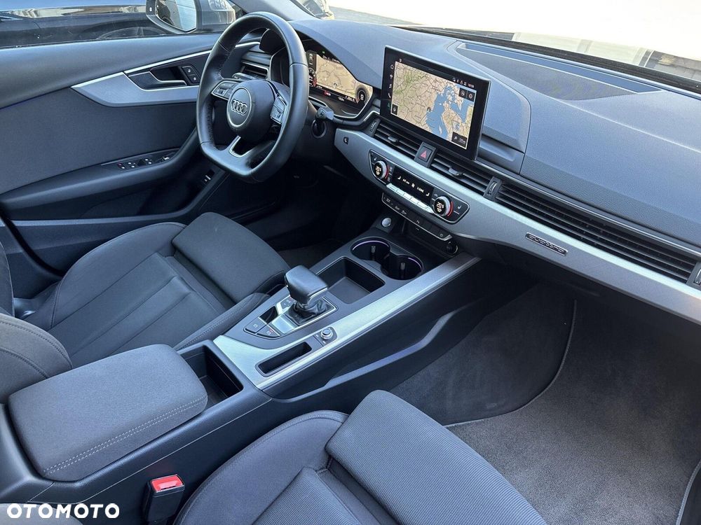 Audi A4 - 28