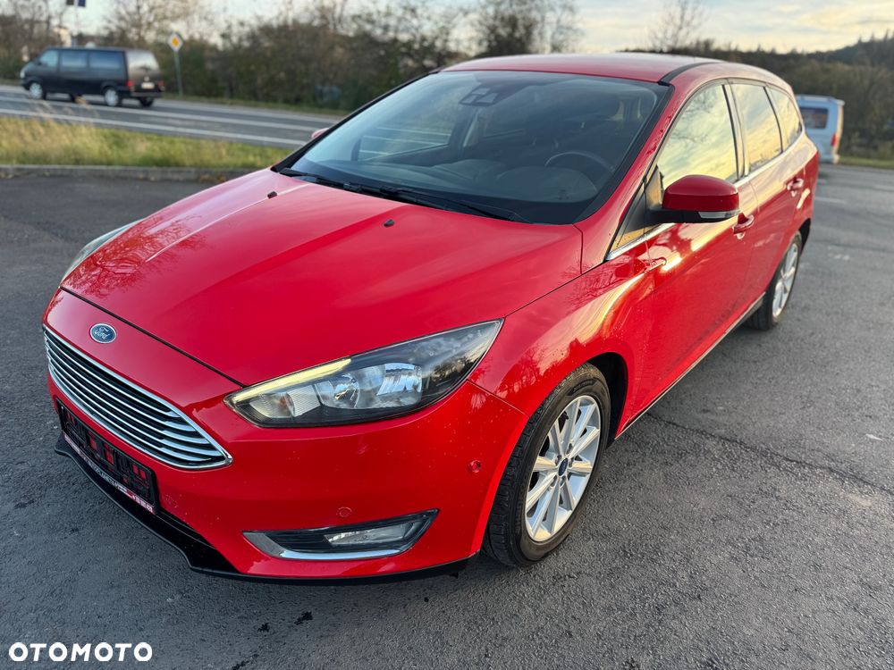 Ford Focus 1.5 EcoBoost Titanium - 11