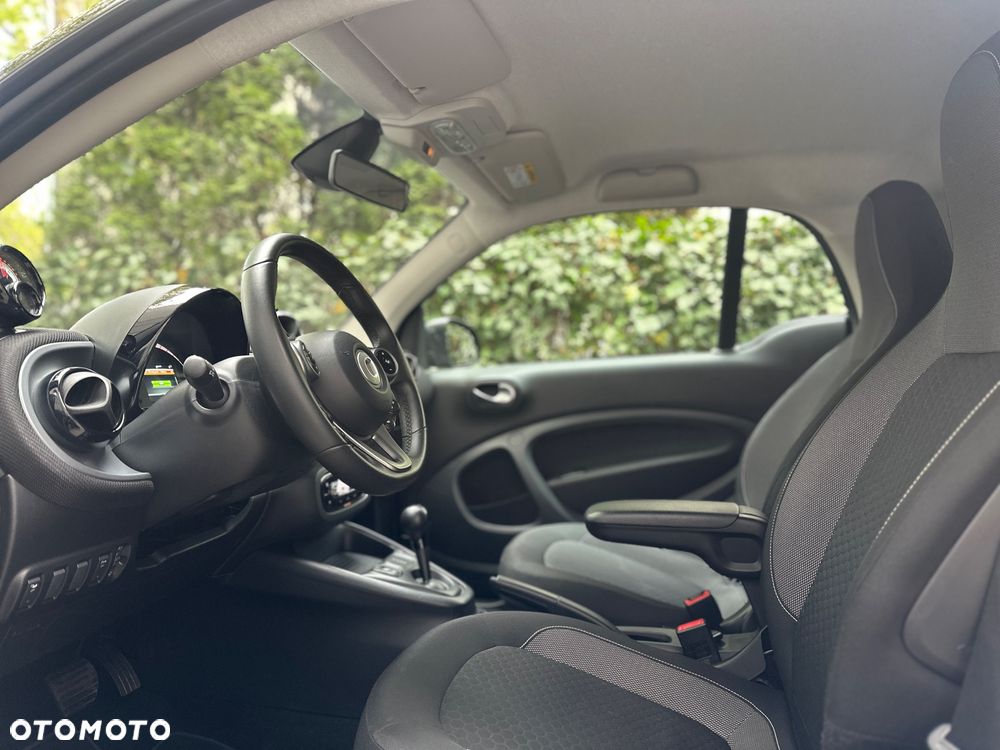 Smart Fortwo EQ passion - 19