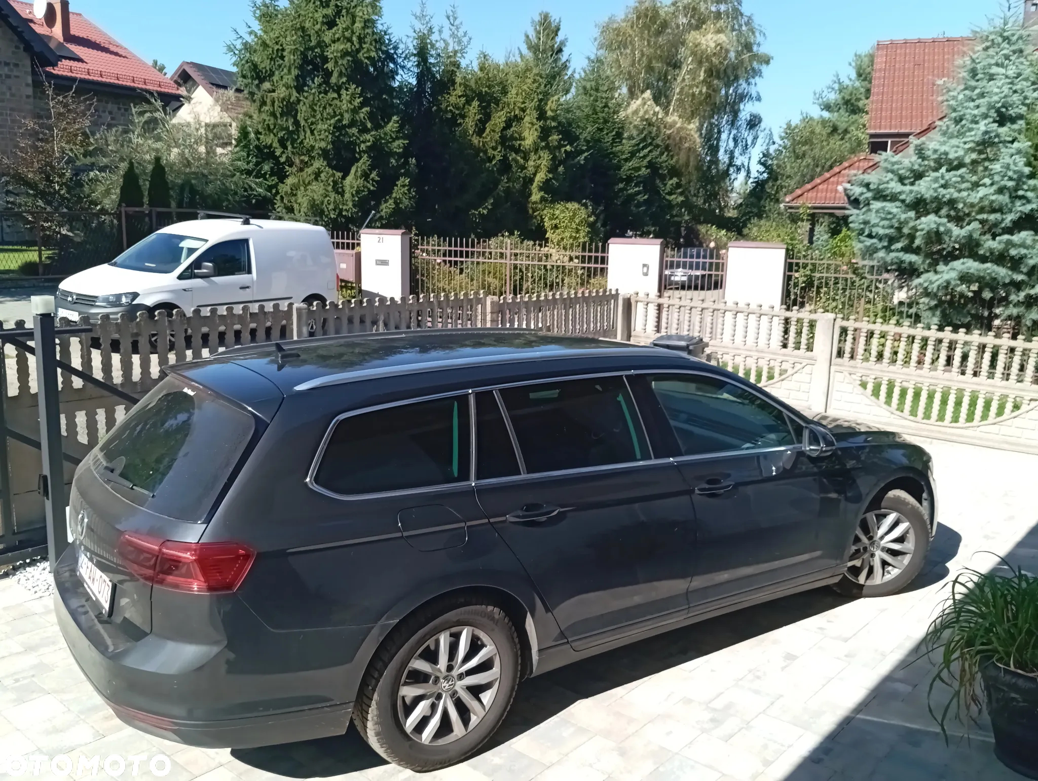 Volkswagen Passat - 8