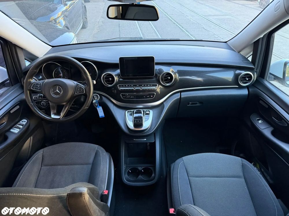 Mercedes-Benz Klasa V 250 d lang 4Matic 9G-TRONIC Style - 10
