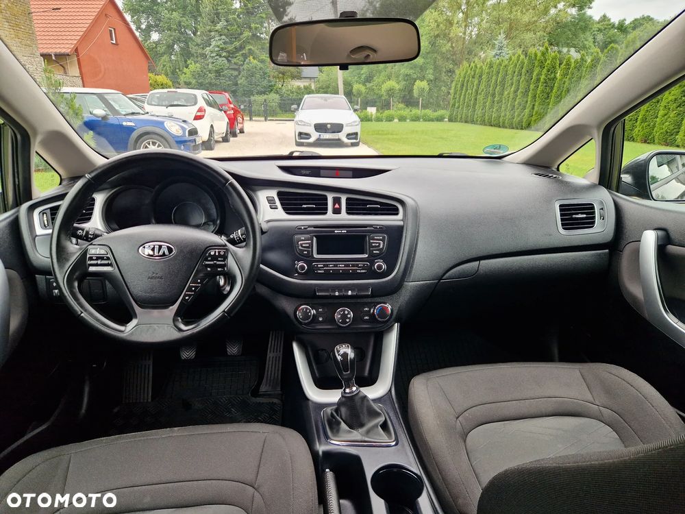 Kia Ceed 1.4 CVVT Attract plus - 5