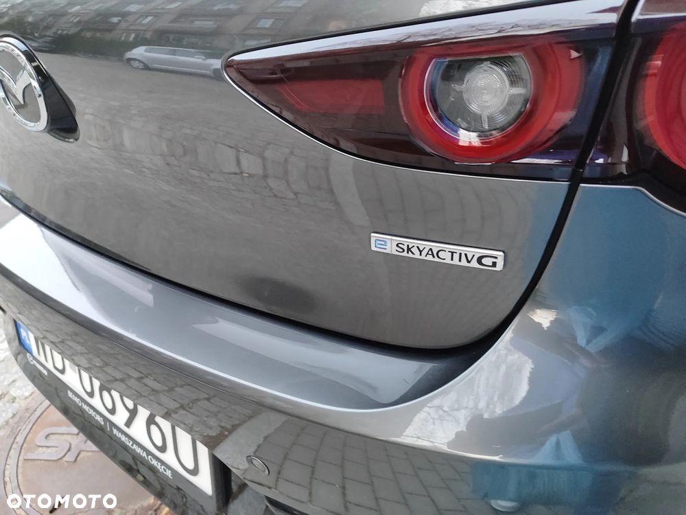 Mazda 3 2.0 mHEV Hikari - 8