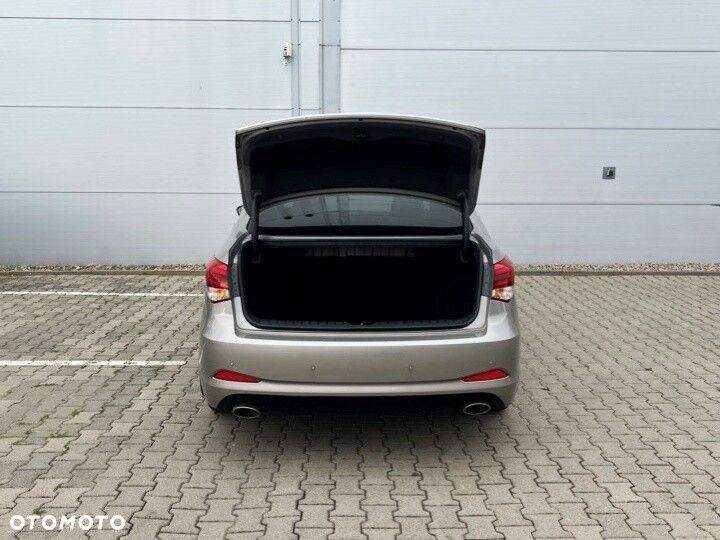 Hyundai i40 1.7 CRDi BlueDrive Business DCT - 9