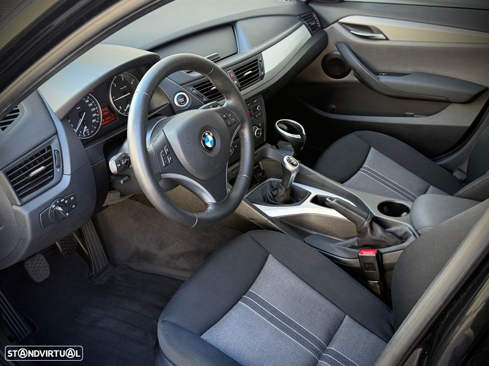 BMW X1 18 d sDrive Line Sport - 7