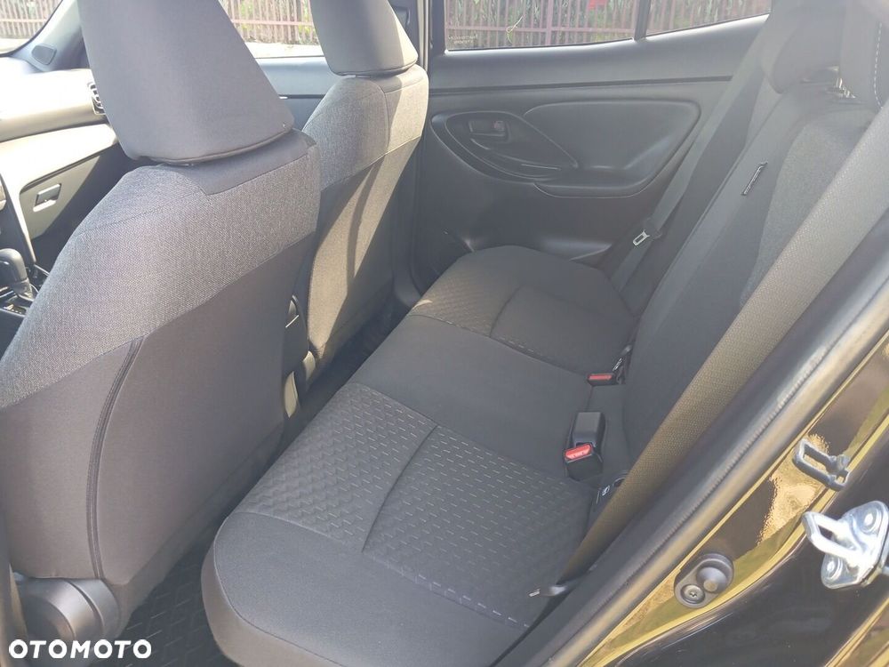 Toyota Yaris Cross Hybrid 1.5 Style - 17