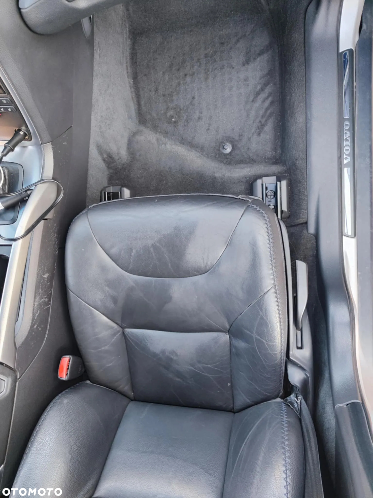 Volvo XC 70 - 12