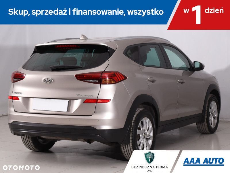 Hyundai Tucson - 6